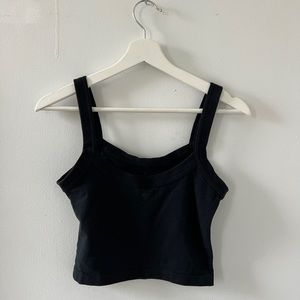 Aritzia Tna Hold-It Sutton Cropped Tank